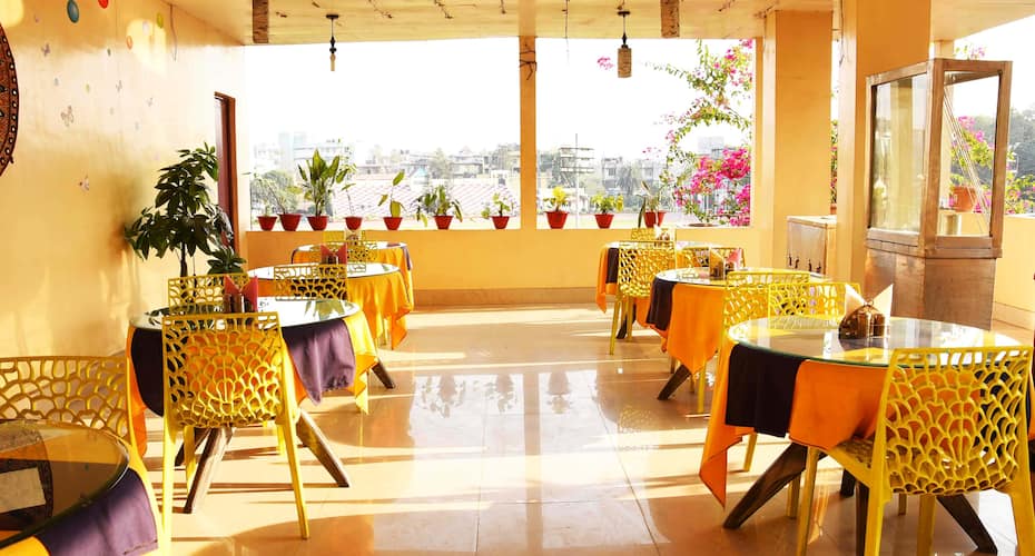 Hotel Tibet, Guwahati 2